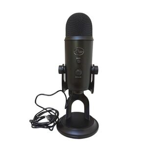 Blue Yeti USB Condenser Microphone Blackout Edition for Recording and Streaming